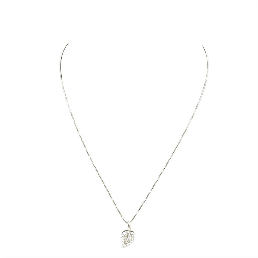 リーフ モチーフ ネックレス ダイヤモンド 0.55ct K18WG 4.9g 葉っぱ