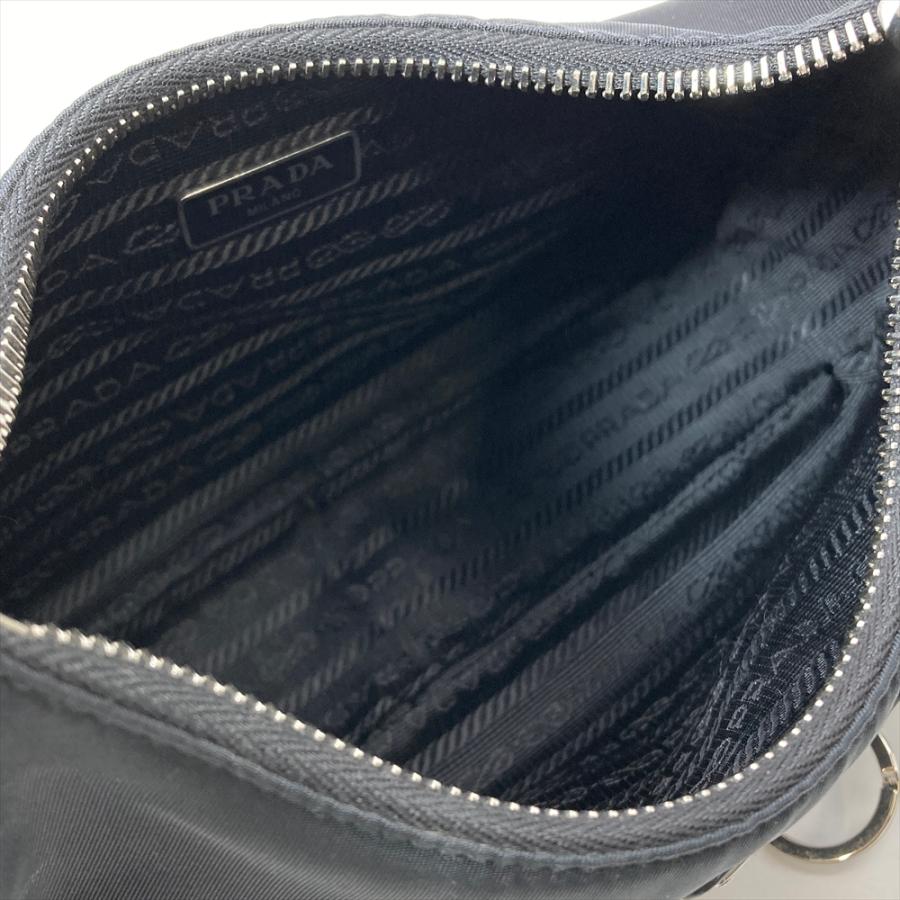 PRADA（プラダ） リエディション Re-Edition 2005 Re-Nylon ショルダー