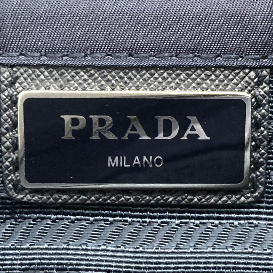 PRADA（プラダ） ロゴ金具 ショルダーバッグ ナイロン ネイビー