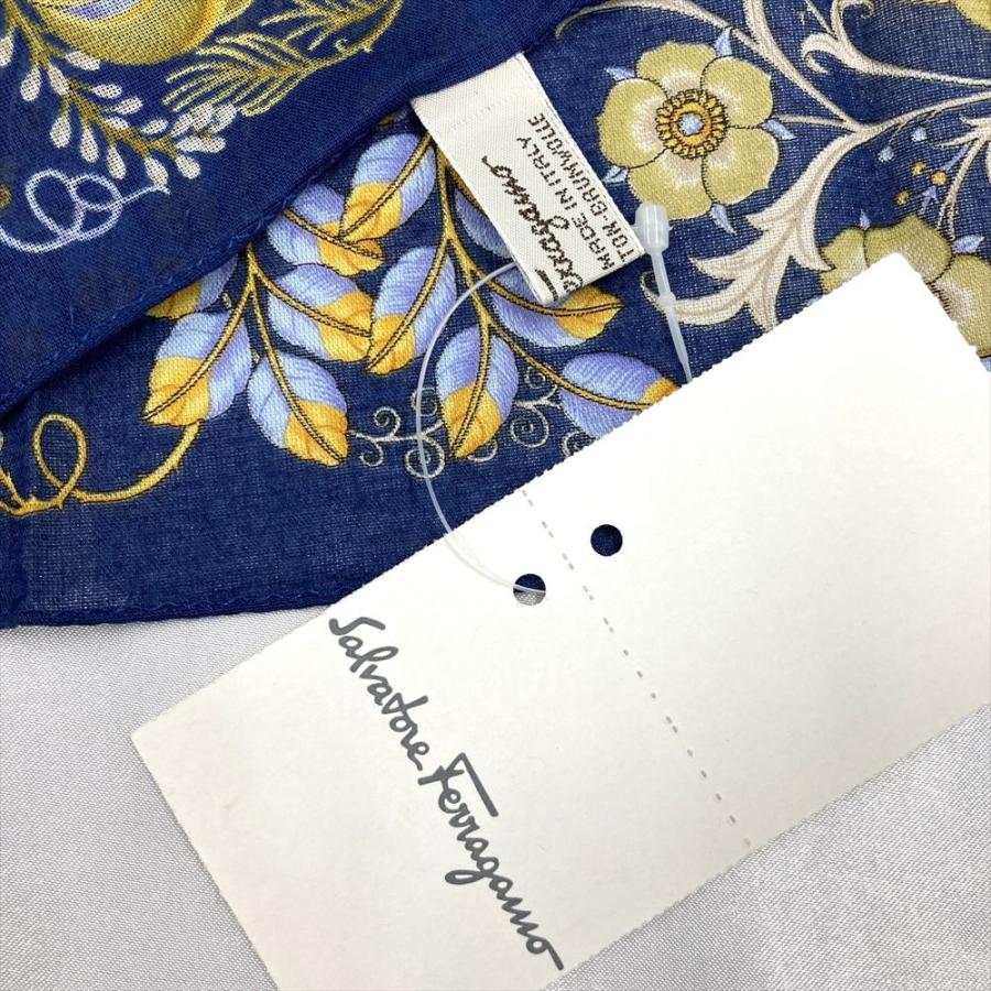 Ferragamo 花柄シルクハンカチ フェラガモ Ferragamo 花柄 鳥 ハンカチ コットン ブルー ユニセックス