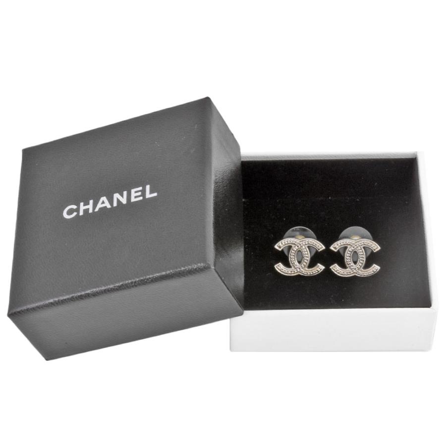 CHANEL シャネル ピアス 06P シルバー ココマーク ヴィンテージ CHANEL シャネル ピアス 06P シルバー ココマーク ヴィンテージ