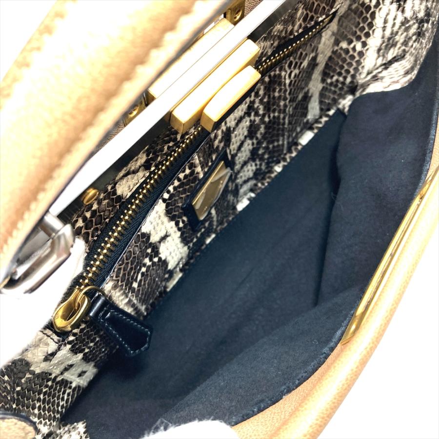 FENDI（フェンディ） ピーカブー ミディアム ハンドバッグ レザー 2579