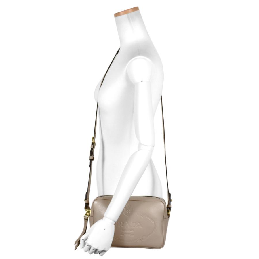 PRADA（プラダ） ショルダーバッグ カーフ 1BH089 ベージュ ゴールド
