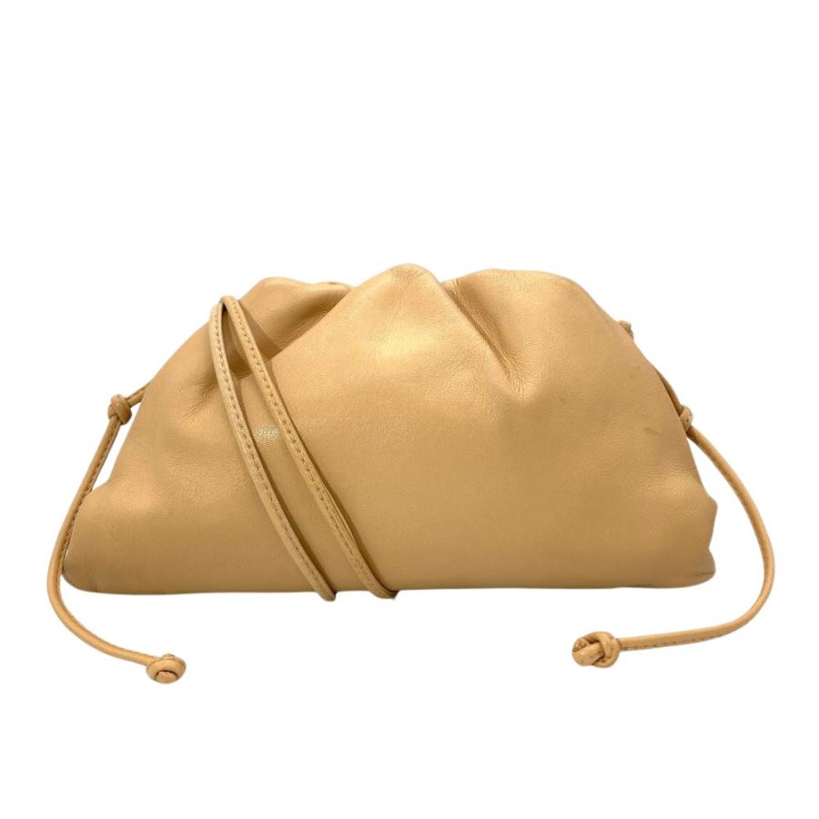 BOTTEGA VENETA ベージュ　ミニザポーチ ボッテガヴェネタ BOTTEGA VENETA MINI THE POUCH ミニ・ザポーチ
