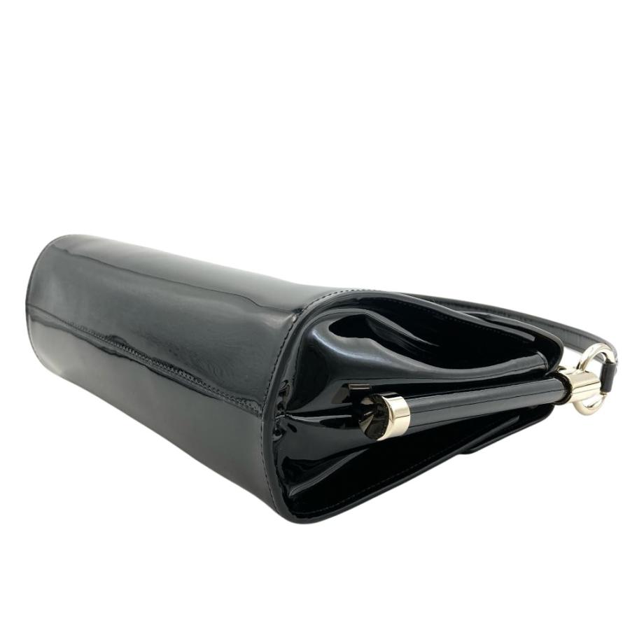 ロジェヴィヴィエ Roger vivier ミスヴィヴ ショルダーバッグ パテント