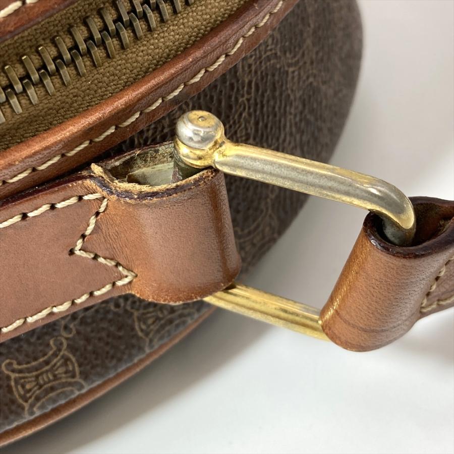CELINE（セリーヌ） マカダム柄 ショルダーバッグ レザー ブラウン