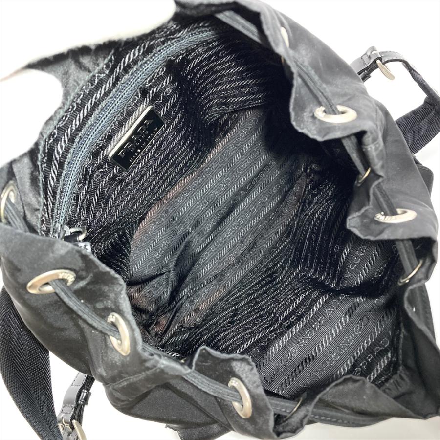 PRADA（プラダ） ナイロン スモール リュック ナイロン レザー B6677
