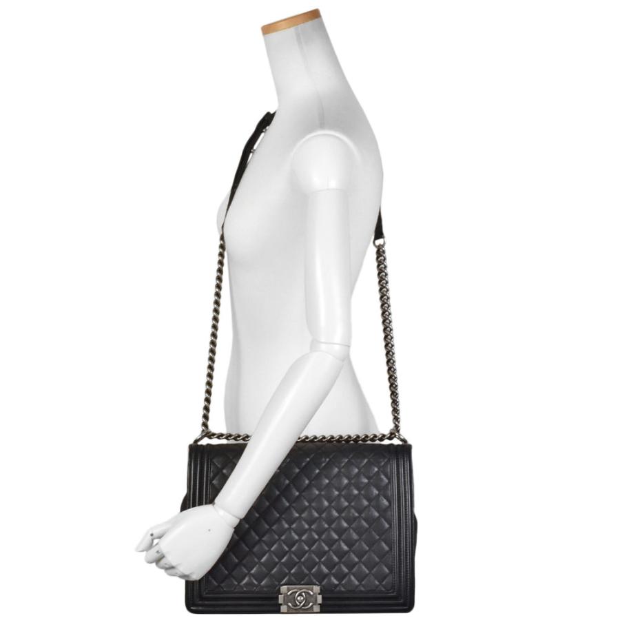 CHANEL（シャネル） ボーイシャネル マトラッセ30 ショルダーバッグ