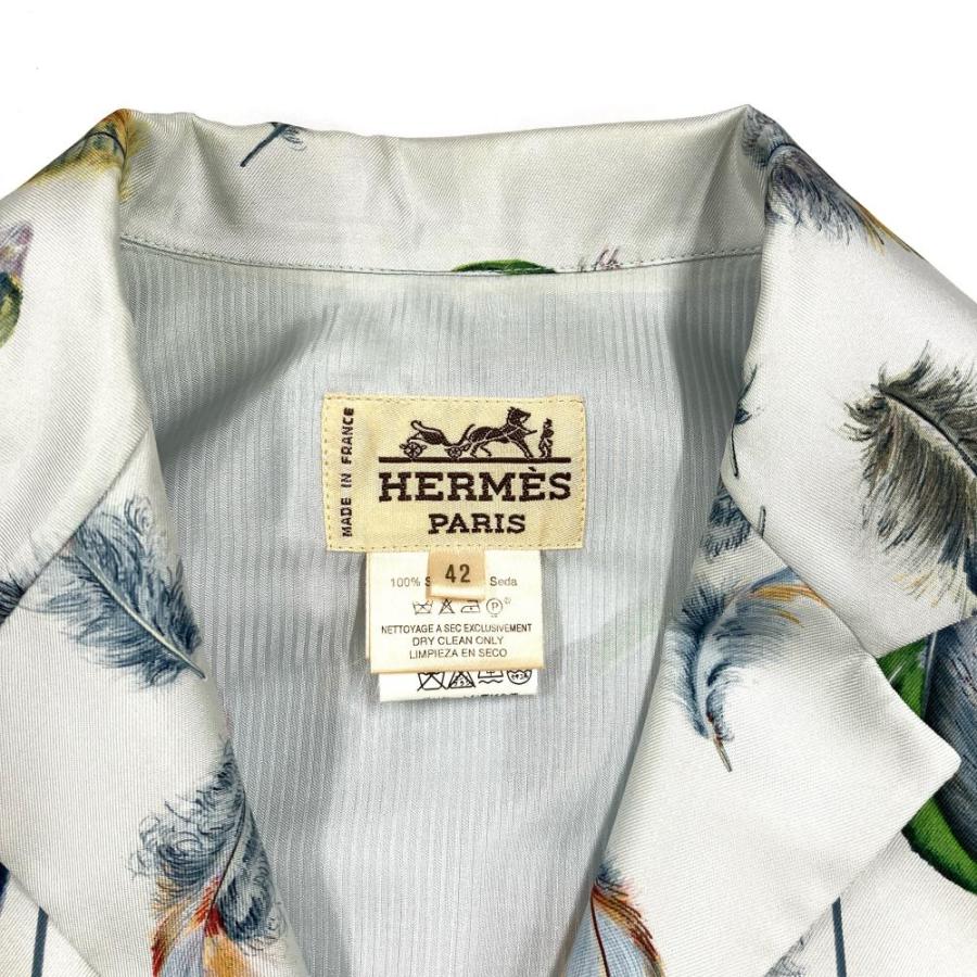 HERMES - エルメス HERMES 羽柄 ジップアップ ベスト シルク ホワイト 42 ジレ フェザー【中古】 HERMES エルメス 羽柄 ジップアップ ベスト シルク ホワイト 42