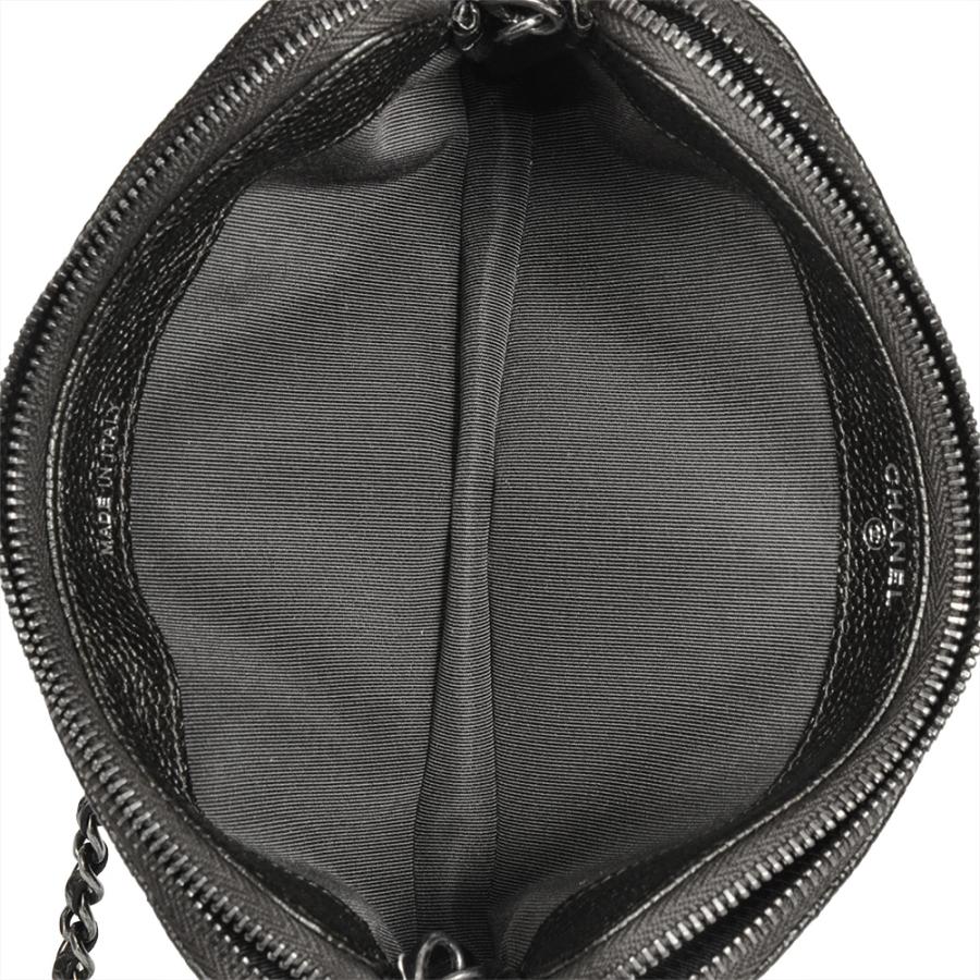 シャネル CHANEL ショルダーバッグ マトラッセ シェヴロン チェーンウォレット ブラック ソフトグレインドカーフスキン シルバー金具 【中古】 CHANEL（シャネル） マトラッセ ミニ チェーンウォレット ショルダー