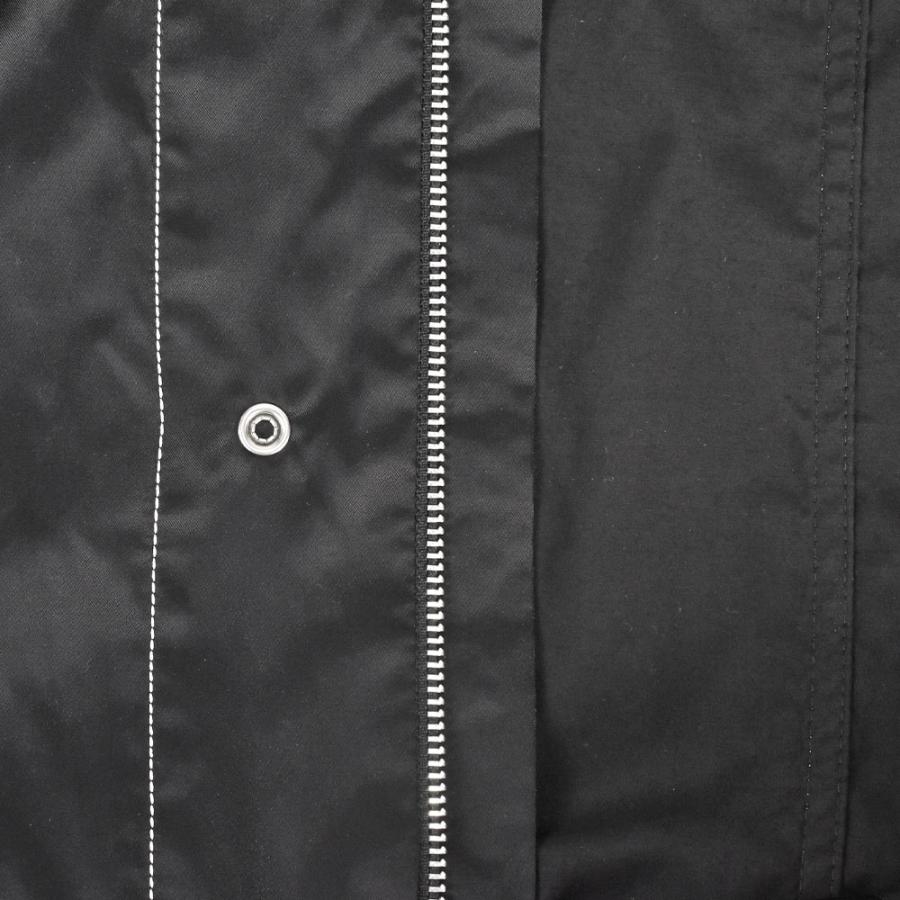 美品　CHANEL　シャネル　ブラック アウター　フード付ジャンパー　L goldplazajp_ite3ixv3c28k