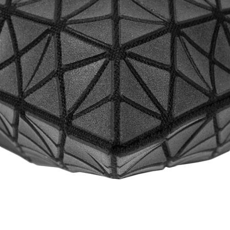 BAOBAO ISSEY MIYAKE トートバッグ kuro クリスピー 黒 Amazon | [バオバオ イッセイミヤケ] KURO SERIES 【CRISPY