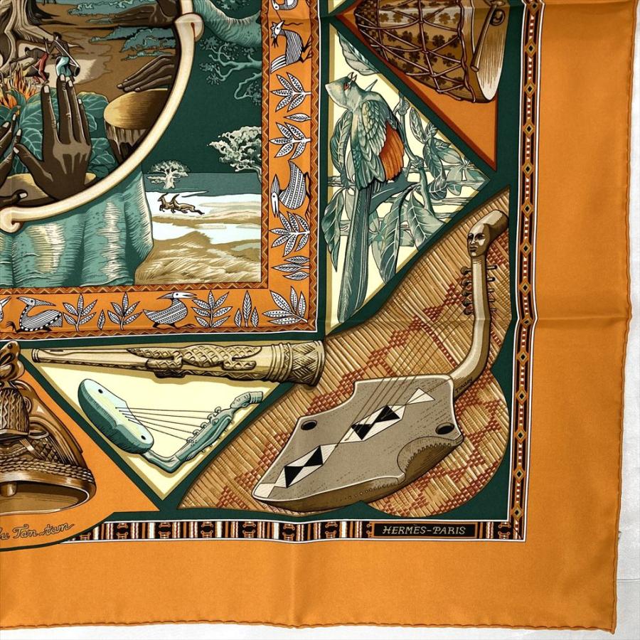 HERMES カレ スカーフ 90 AU SON DU TAM TAM HERMES（エルメス） カレ90 Au son du Tam-Tam スカーフ シルク