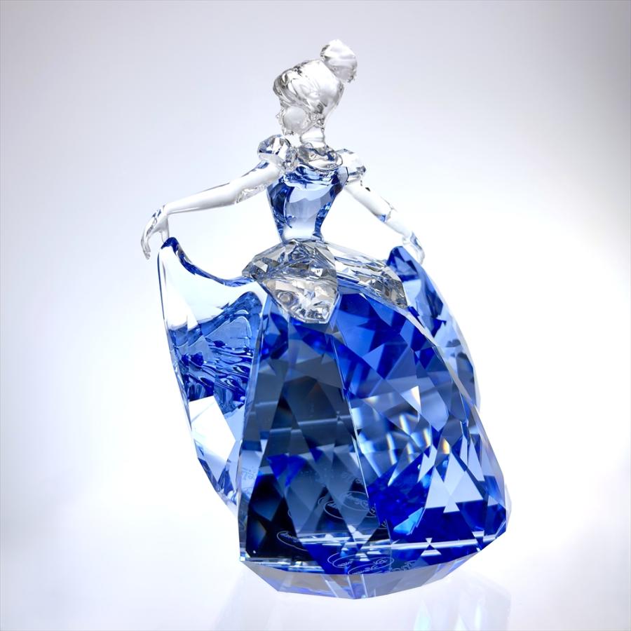 スワロフスキー SWAROVSKI ディズニー シンデレラ オブジェ 置物 5089525 クリア 2015年限定品【中古】 SWAROVSKI（スワロフスキー） ディズニー シンデレラ オブジェ 置物