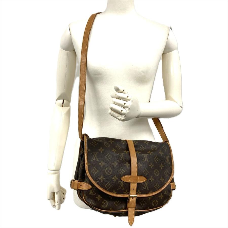 LOUIS VUITTON（ルイ・ヴィトン） ソミュール30 ショルダーバッグ
