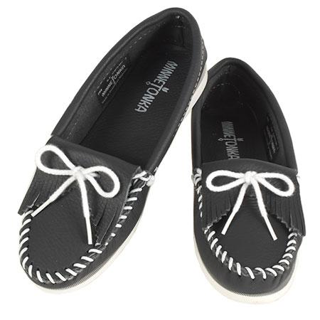 Minnetonka（ミネトンカ） キルティ アンビーデッド ボートソール