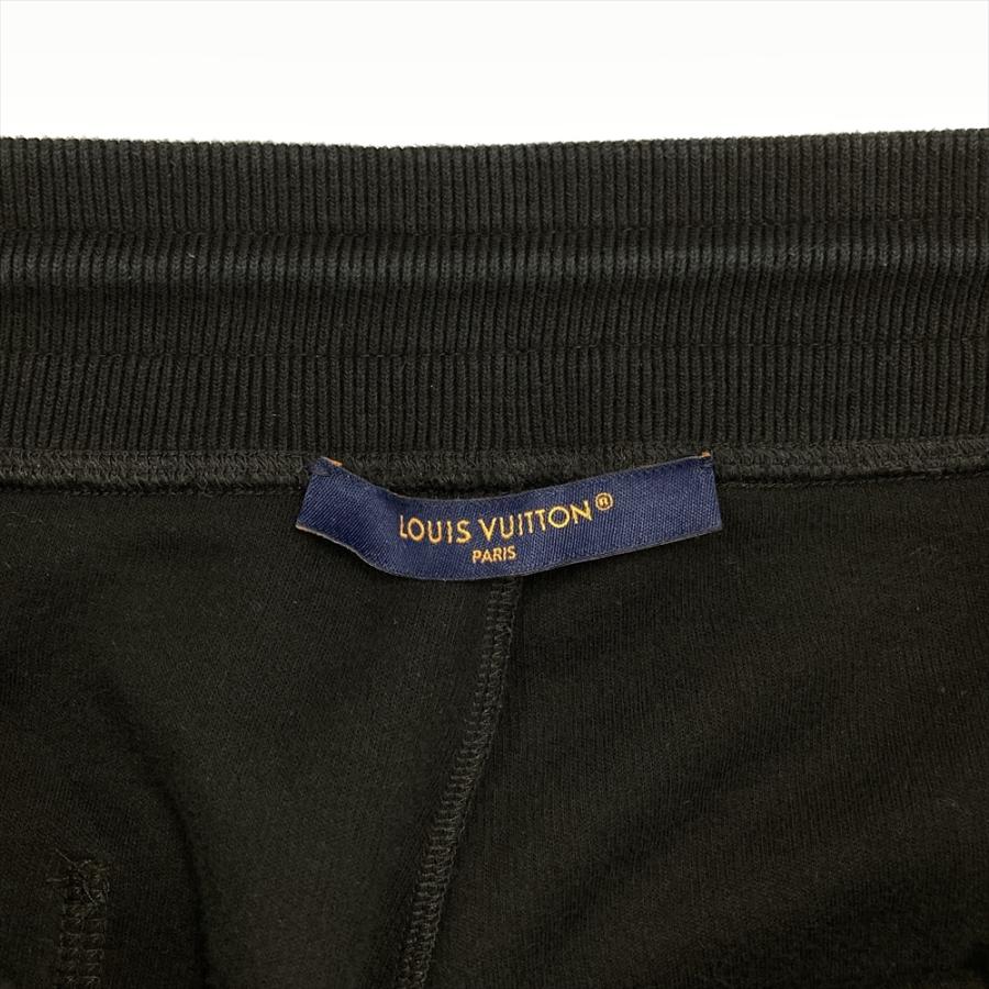 LOUIS VUITTON ハーフパンツ ブラック 34 タック入り オフィス ルイヴィトン☆ハーフパンツ☆ハイブリッドテック【早く届く】M