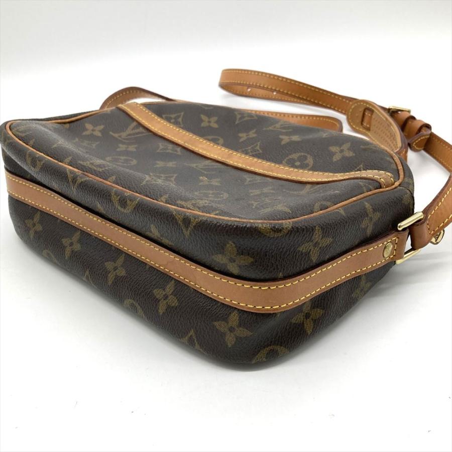 LOUIS VUITTON（ルイ・ヴィトン） サンリス ショルダーバッグ