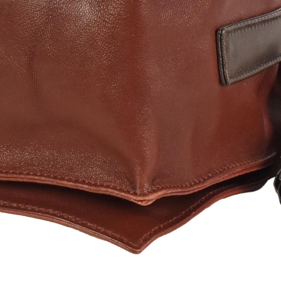 ロエベ LOEWE フラメンコ30 ショルダーバッグ 型押しレザー タッセル 赤 LOEWE - ロエベ LOEWE フラメンコ30 ショルダーバッグ バッグ レザー