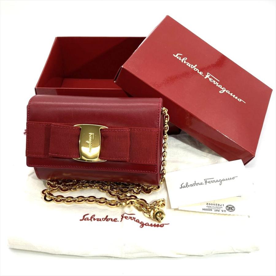 フェラガモ Ferragamo ヴァラリボン ショルダーバッグ 2WAY レザー