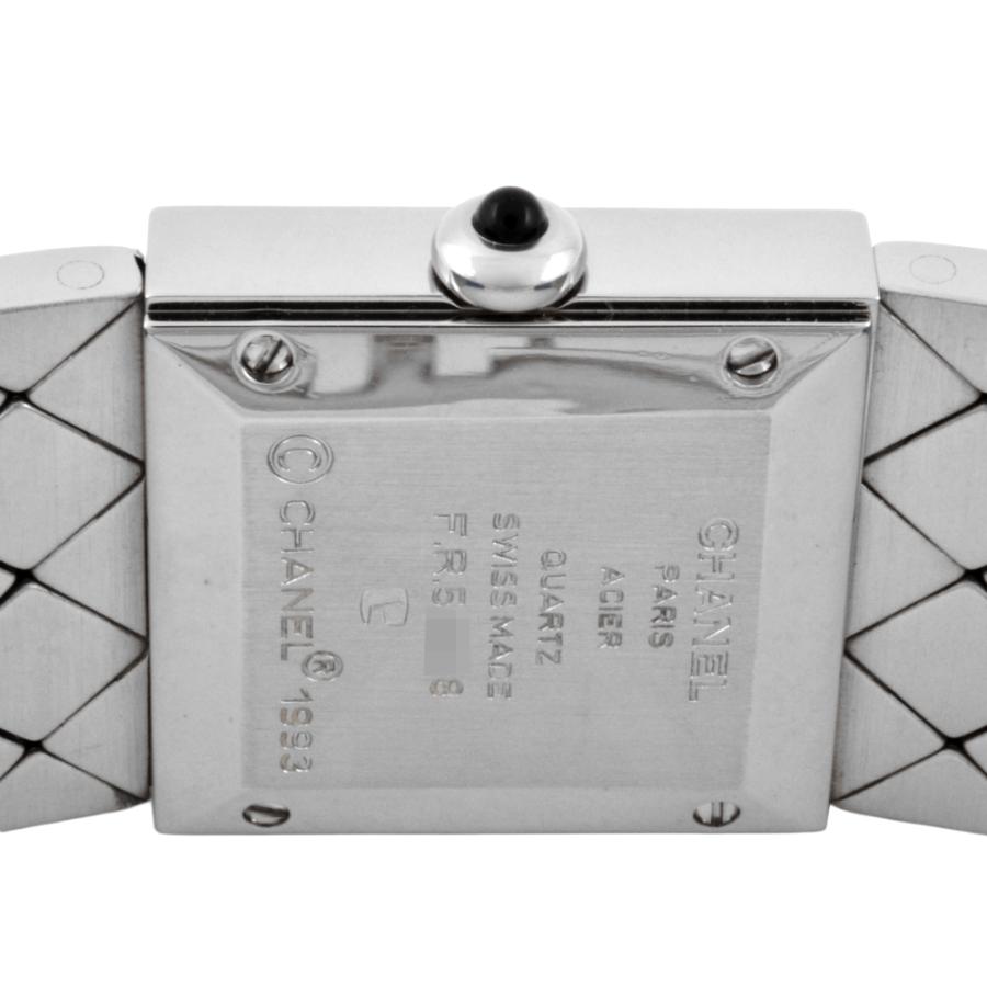 マトラッセ シャネル CHANEL H0009 腕時計 クォーツ ブラック文字盤