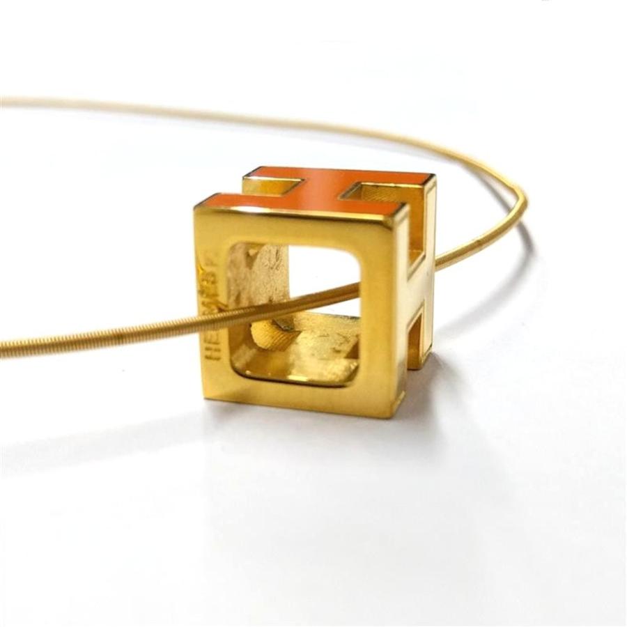 HERMES（エルメス） カージュドアッシュ Hキューブ ネックレス GPg