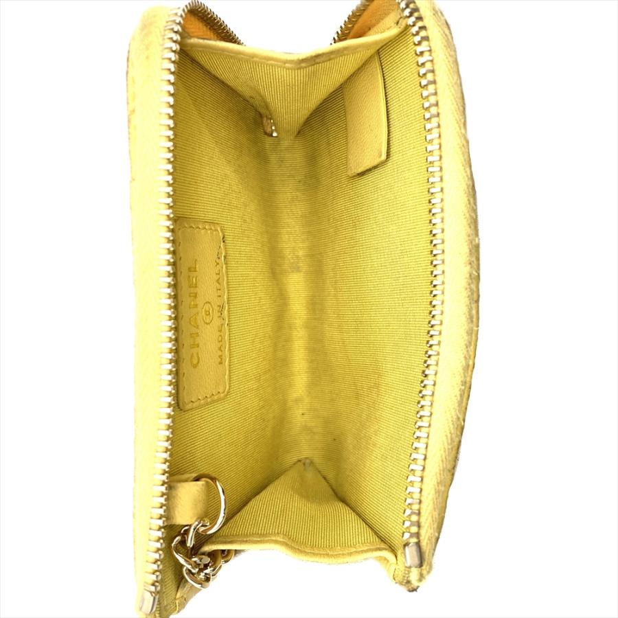 シャネル ラムスキン ケース A68943 イエロー 23番台 小銭入れ