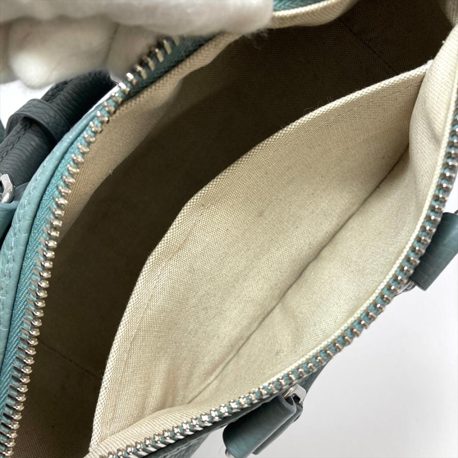 LOUIS VUITTON（ルイ・ヴィトン） キーポル・バンドリエール 25