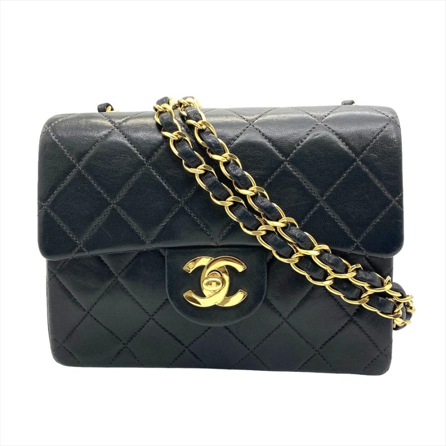 CHANEL（シャネル） マトラッセ クラシックミニ ショルダーバッグ