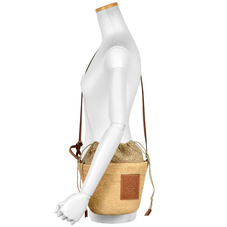 ロエベ　LOEWE ラフィア　ポシェットバッグ　美品 LOEWE ロエベ アナグラム ポシェットバッグ ショルダーバッグ