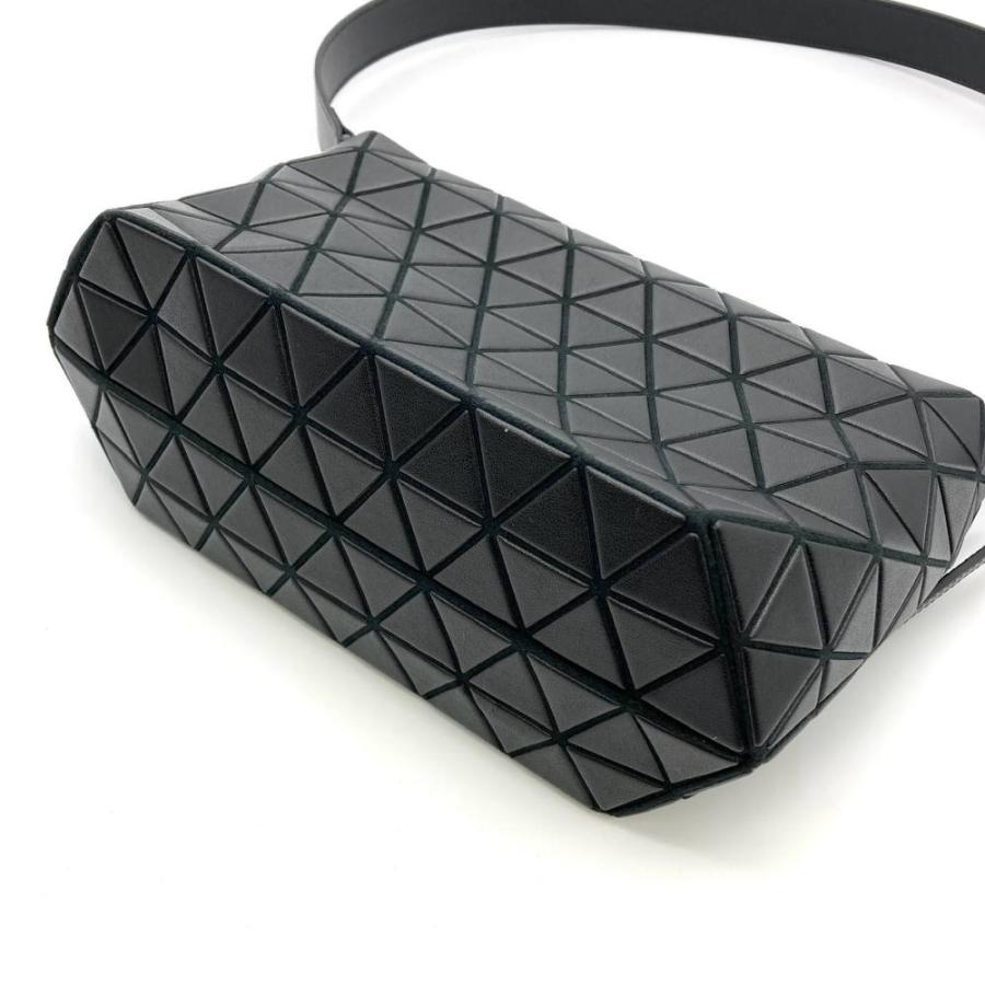 イッセイミヤケ　BAOBAO マットブラック バオバオ イッセイミヤケ BAOBAO ISSEY MIYAKE クリスタルマット