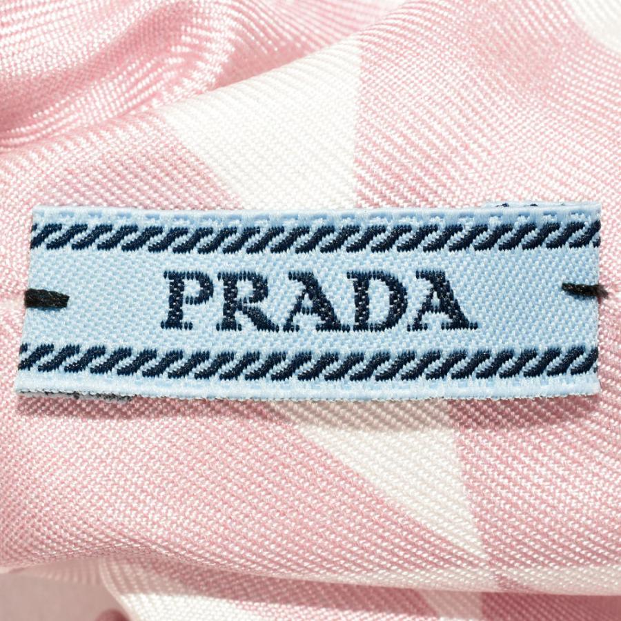 PRADA トライアングル柄 シュシュ ピンク・ホワイト