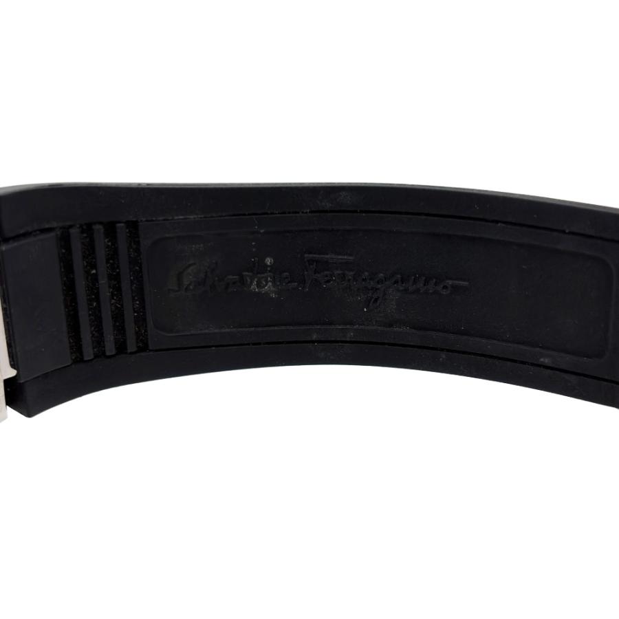 フェラガモ Ferragamo F-30 腕時計 クォーツ ブラック文字盤 クロノ