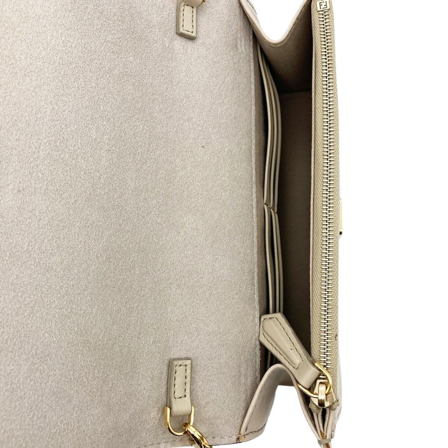 FENDI フェンディ マルチスタッズ チェーンウォレット ショルダー