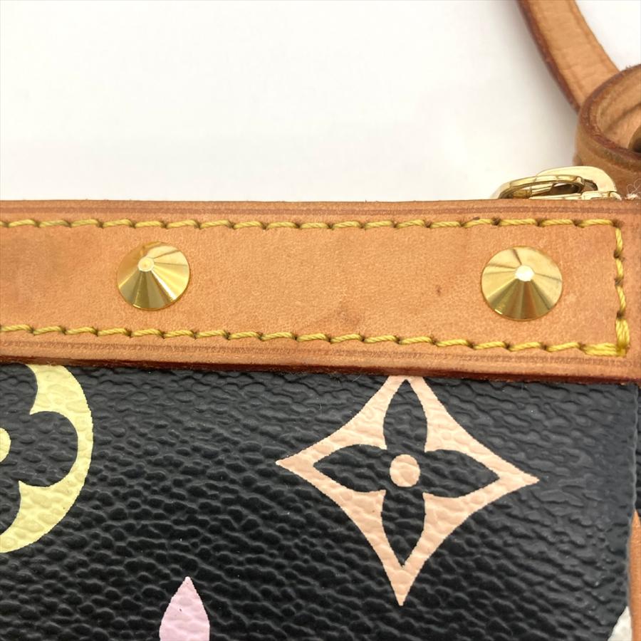 LOUIS VUITTON（ルイ・ヴィトン） アクセソワール ポーチ モノグラム 