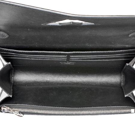 新品に近い　ルイヴィトン　エピ　ポルトフォイユ　ツイスト　ブラック　財布　黒 LOUIS VUITTON（ルイ・ヴィトン） チェーンウォレット ポルトフォイユ