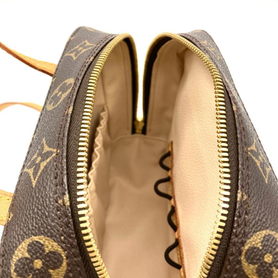 LOUIS VUITTON（ルイ・ヴィトン） スポンティーニ ショルダーバッグ