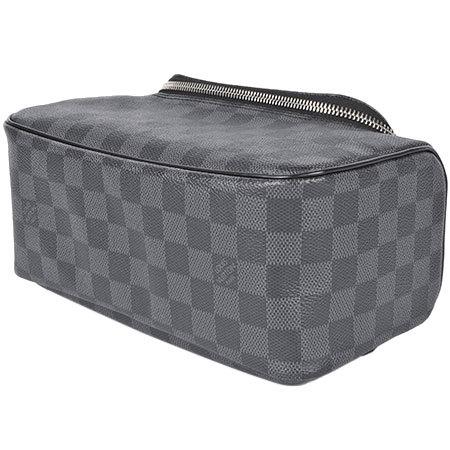 LOUIS VUITTON（ルイ・ヴィトン） トワレポーチ ダミエグラフィット