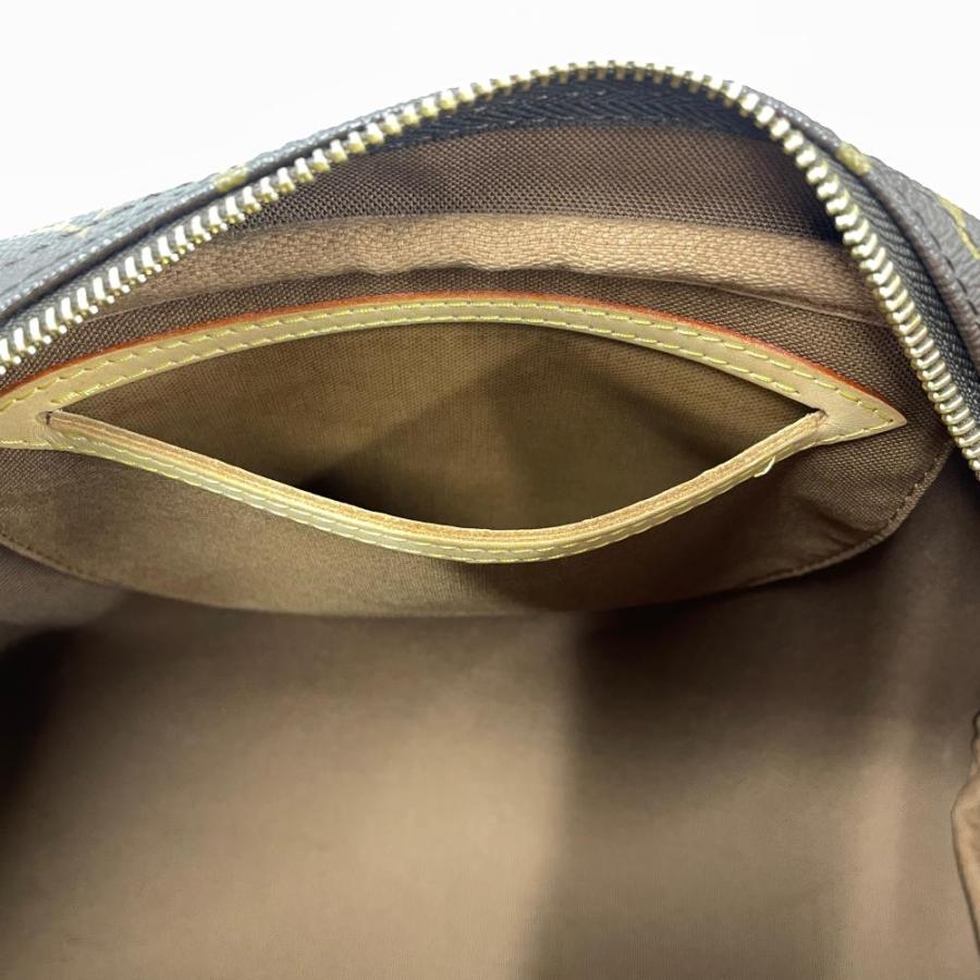 LOUIS VUITTON（ルイ・ヴィトン） モントルグイユPM ショルダーバッグ