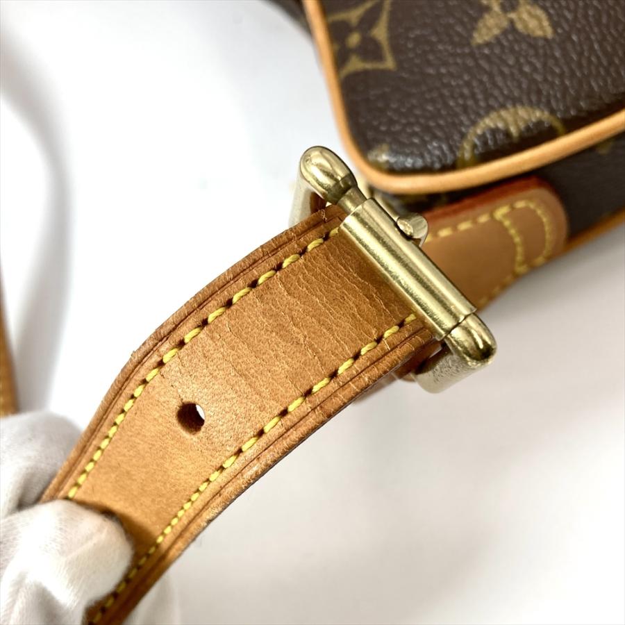 LOUIS VUITTON（ルイ・ヴィトン） ポシェット クロワッサン ショルダー
