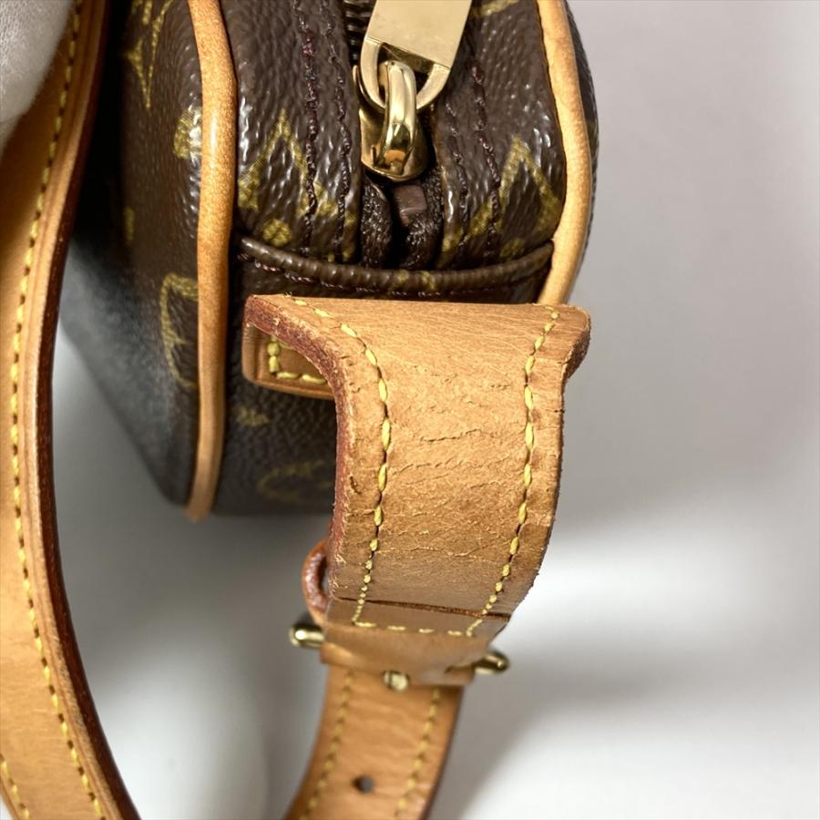 LOUIS VUITTON（ルイ・ヴィトン） ポシェット クロワッサン ショルダー