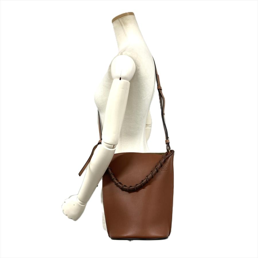 LOEWE（ロエベ） ゲートバケット ショルダーバッグ カーフスキン