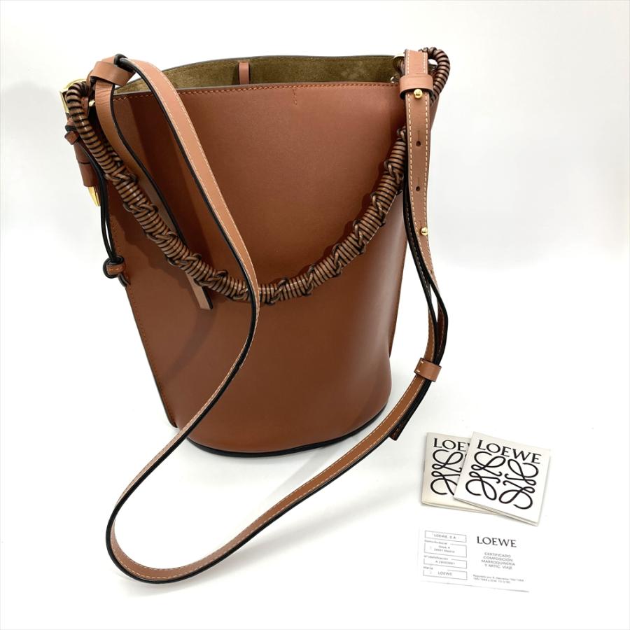 LOEWE（ロエベ） ゲートバケット ショルダーバッグ カーフスキン