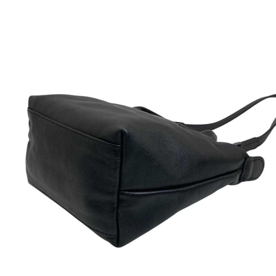 LONGCHAMP（ロンシャン） ル プリアージュ キュイール XS ハンドバッグ