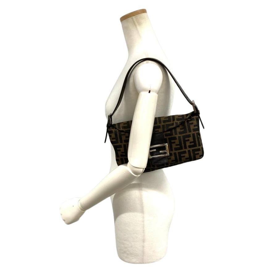 FENDI（フェンディ） ズッカ マンマバケット ショルダーバッグ 