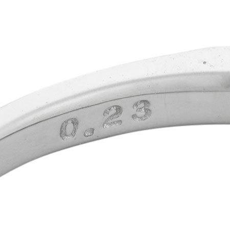 美品　Vandome　Aoyama　pt　ハーフエタニティ　ダイヤ0.2ct つめ留めのハーフエタニティリングでした。ダイヤモンドの輝きが全然