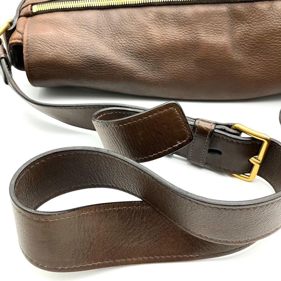 PRADA プラダ 鹿革 ディアスキン ショルダー メッセンジャー PRADA プラダ 鹿革 ディアスキン ショルダー メッセンジャー