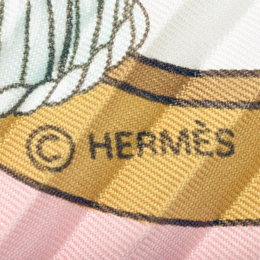 HERMES（エルメス） カレ 90 プリーツ 女王陛下 REGINA スカーフ