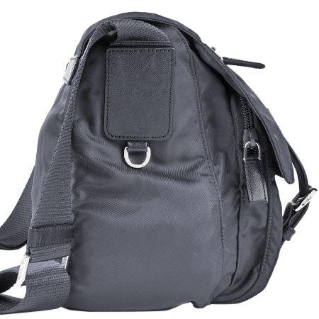 PRADA プラダ メッセンジャーバッグ ショルダーバッグ ナイロン PRADA プラダ メッセンジャーバッグ ショルダーバッグ ナイロン