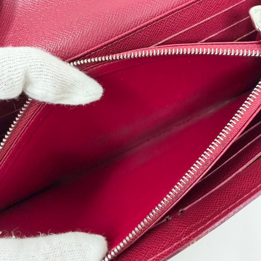 LOUIS VUITTON（ルイ・ヴィトン） エピ ポルトフォイユ・サラ M60580